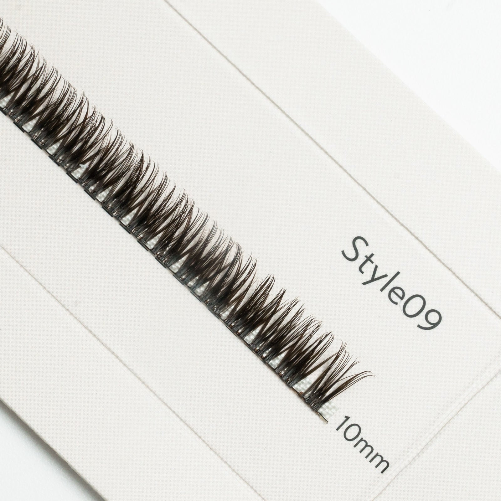 Kępki #DIYLashTech – Ciemny Brąz Styl 09 – pojedyncze opakowanie