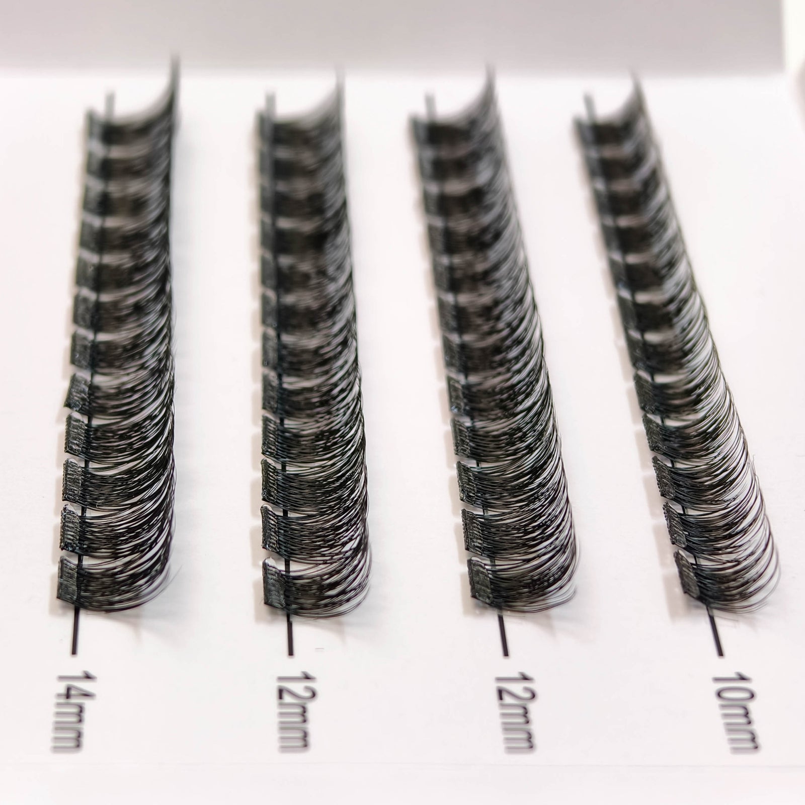 Rzęsy samoprzylepne Ready & Go – Model 2 (Panther)