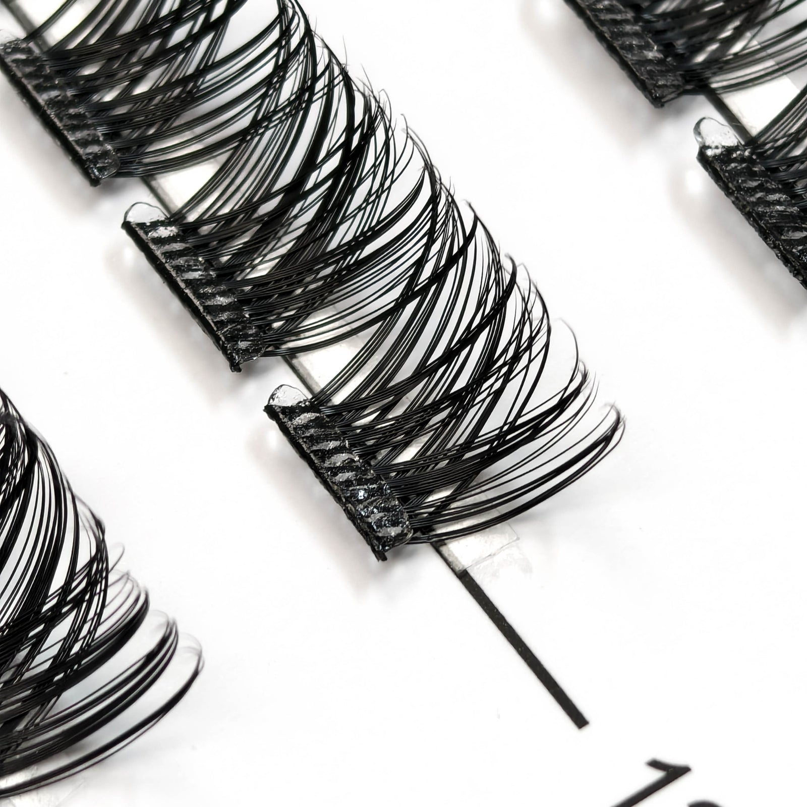 Rzęsy samoprzylepne Ready & Go – Model 3 (Tiger)