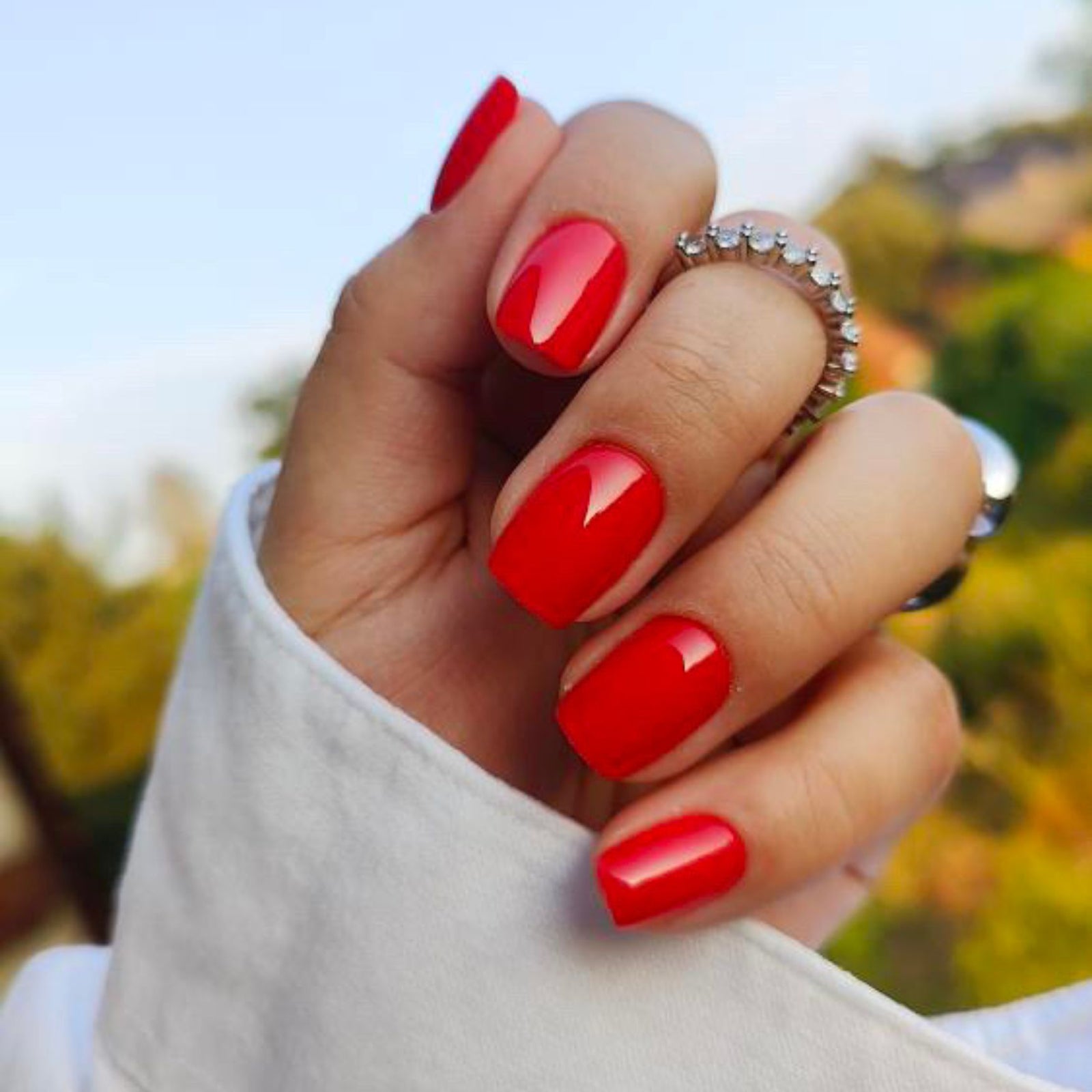 Paznokcie Poppy Red